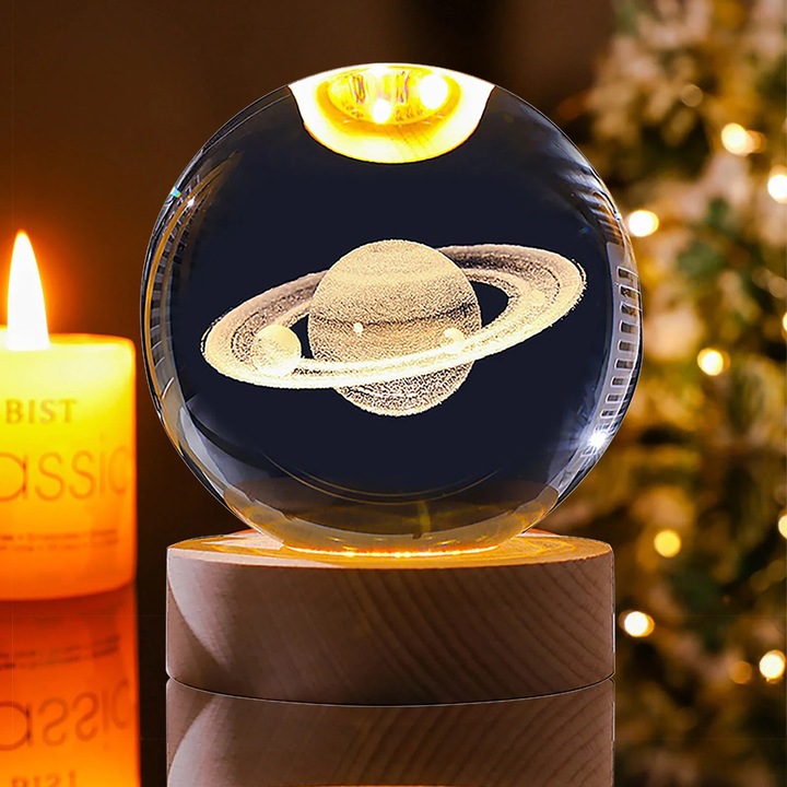 Lampa de noapte cristal ZYBLSSBB LSM2xh8113-BCS0230666-2, glob 3D gravat (Saturn) din cristal K9 cu baza LED din lemn, USB, transparent/natural, 6 cm