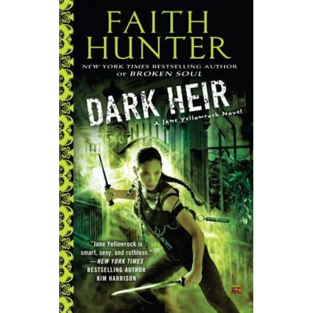 Dark Heir: A Jane Yellowrock Novel, Faith Hunter (Author)