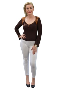 Bluza de ocazie, cu maneci largi si decor din paiete , D&J Exclusive, Maro Bluza de ocazie, cu maneci largi si decor din paiete , D&J Exclusive, Maro