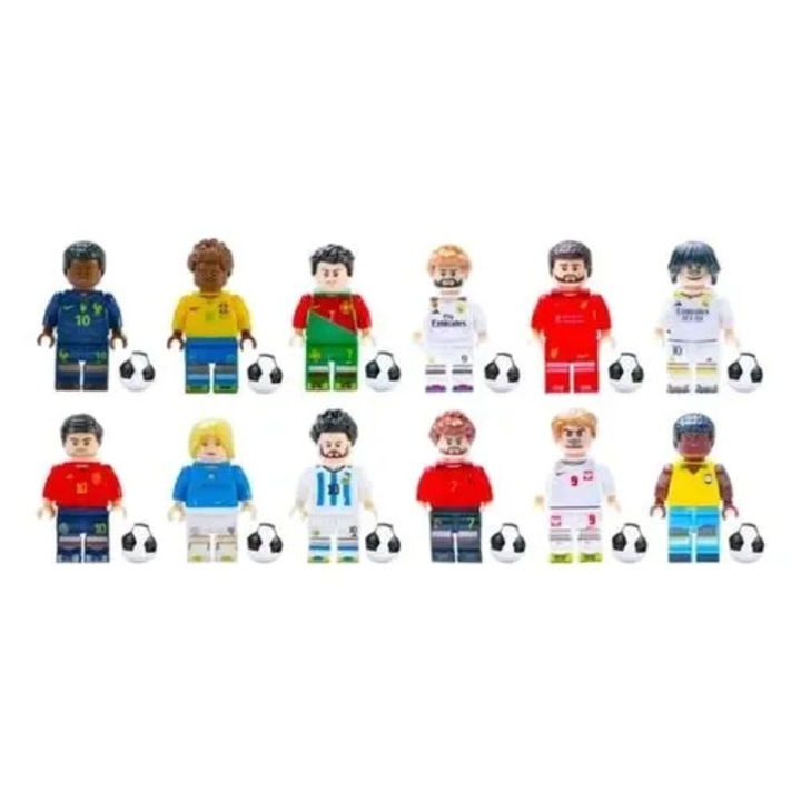 Építőkészlet 12 focista figurával és labdával – Ronaldo, Messi, Lewandowski