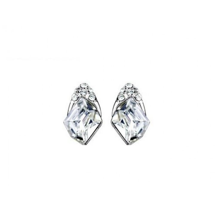 Ezüst fülbevaló kristály elemekkel