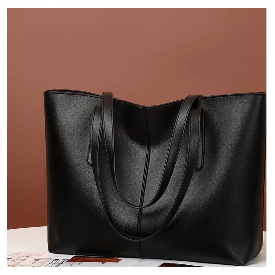 Geanta laptop dama 15.6 inch, piele ecologica neagra, capacitate mare, 38x28x12cm