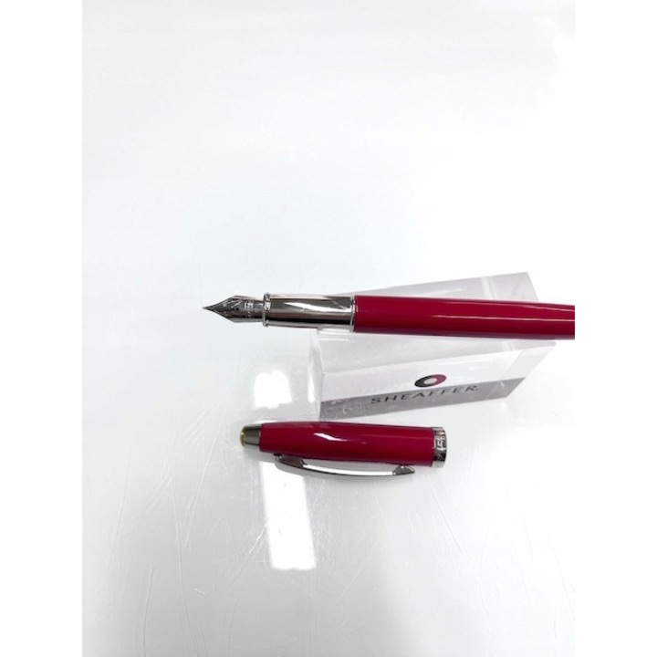 Sheaffer Ferrari 9501 toll - Elegancia és teljesítmény
