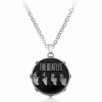 Lantisor Cu Pandantiv The Beatles , Argintiu, Argintiu Lantisor Cu Pandantiv The Beatles , Argintiu, Argintiu