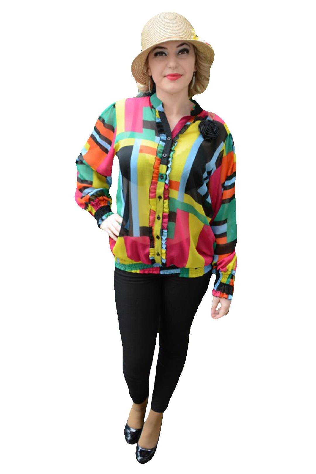 Bluza cu maneca lunga, accesorizata cu o floricica,D&J Exclusive, Multicolor