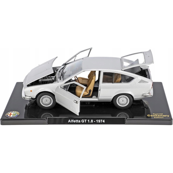 Modell fém Alfa Romeo Alfetta GT 1.8 1974 Hachette 1:24