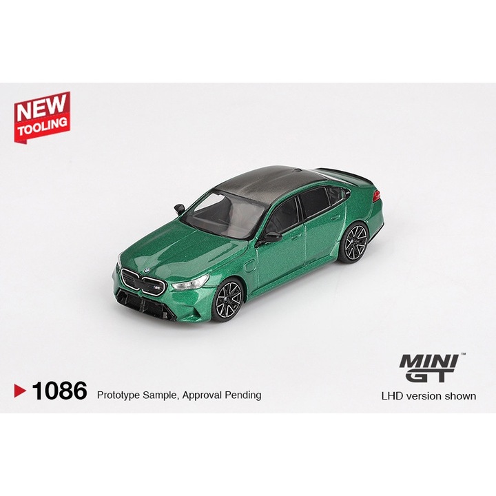 Mini GT BMW M5 G90 metálzöld 1:64