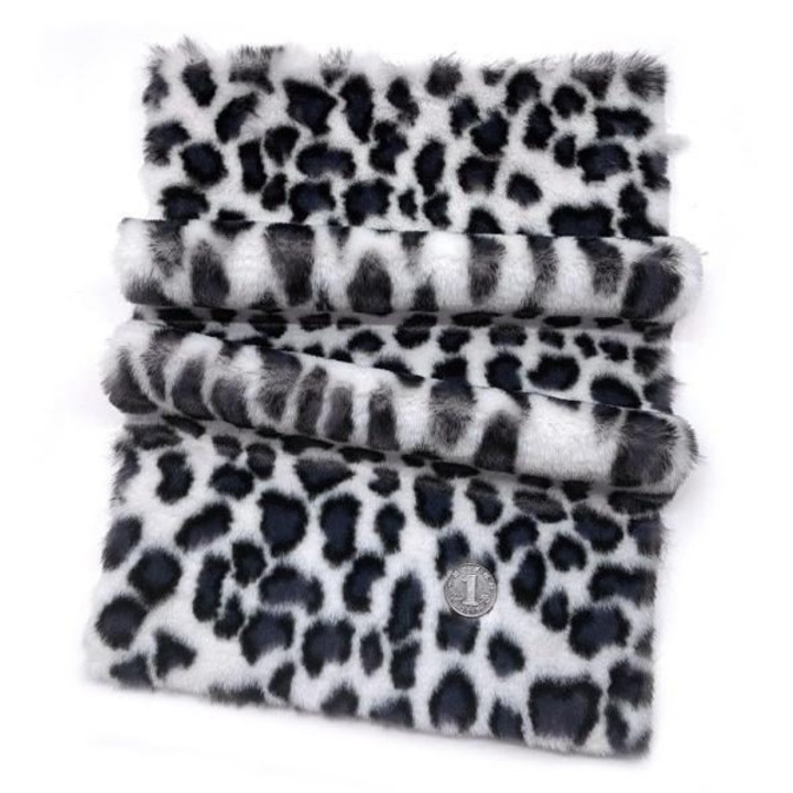Material textil blana artificiala leopard, 25x45cm, poliester, moale, cald