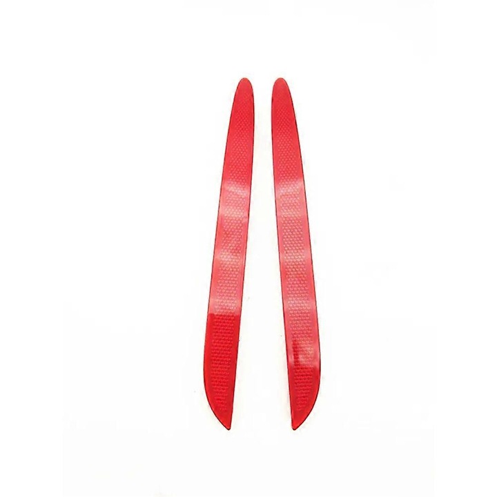 Set reflectoare rosu ABS pentru bara spate auto 1 set