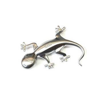 Figurina Metalica Audi Design Gecko, Argintiu Figurina Metalica Audi Design Gecko, Argintiu