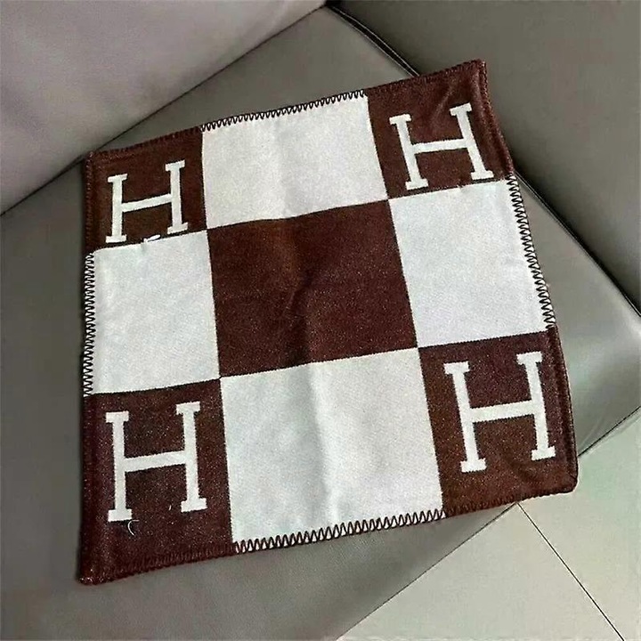 Husa perna decorativa, 45x45cm, poliester, maro cafea