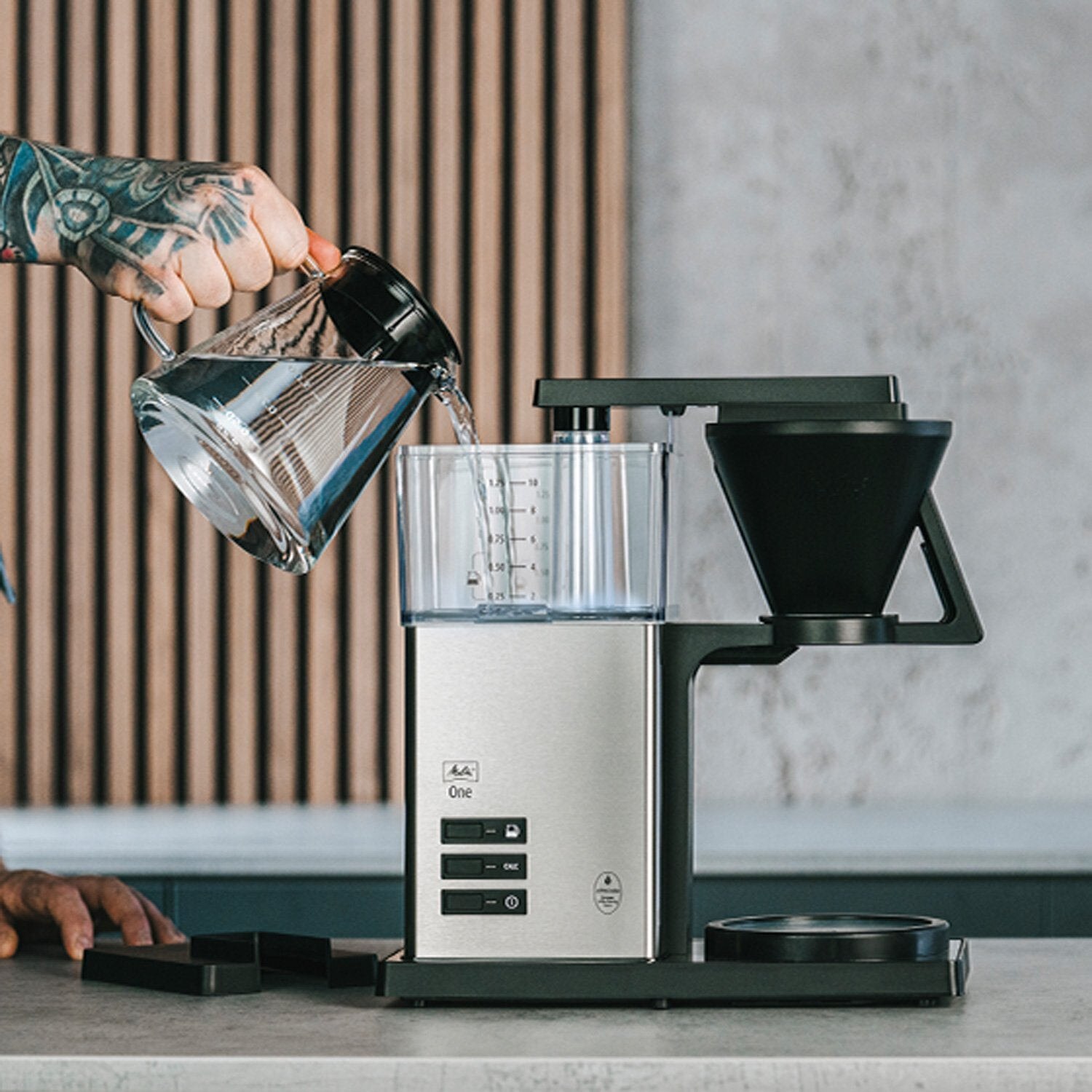 Filtru de cafea cu finisaj din otel inoxidabil, capacitate de 10 cesti