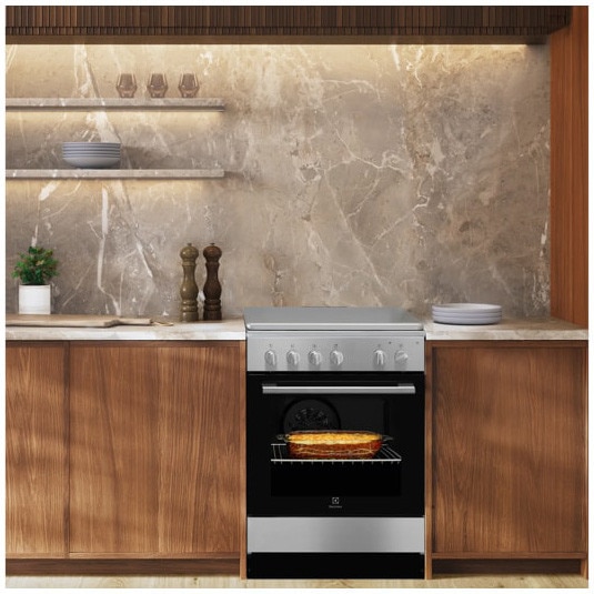 Aragaz Electrolux LKK564223X, Mixt, 4 arzatoare gaz, SteamBake-gatire cu abur; Aprindere integrata; Cuptor electric multif. 11 functii; Autocuratare catalitica; Timer, Iluminare cuptor; Grill; 50x60 cm, Siguranta plita; Clasa A; Capac metalic; Inox