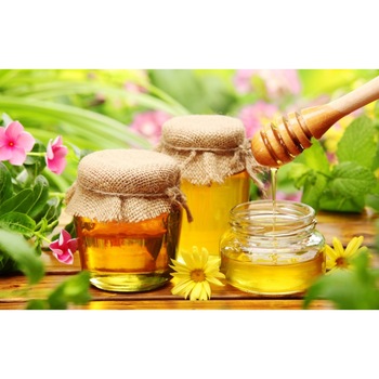 Fototapet Borcane cu miere 300 x 200 cm Fototapet Borcane cu miere 300 x 200 cm