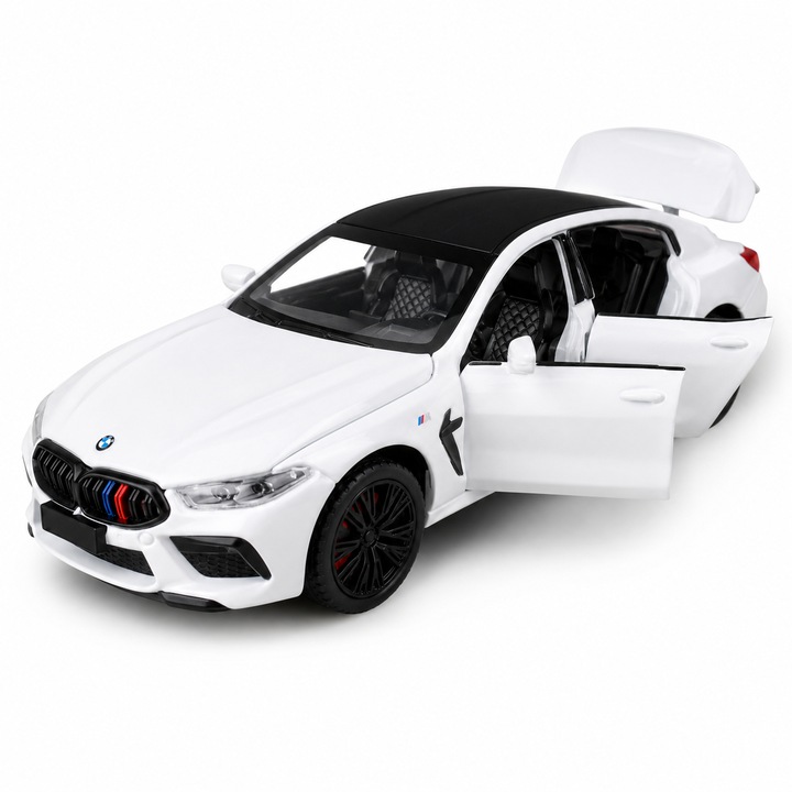 Fém BMW M8 Gran Coupe típusú kisautó, 1:32 méretarány, nyitható ajtók és csomagtartó, fény- és hangeffektek, visszahúzós mechanizmus, Fehér