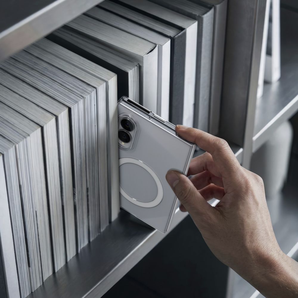 Husa Spigen AirSkin cu MagSafe compatibila cu Samsung Galaxy Z Fold 8, Transparent