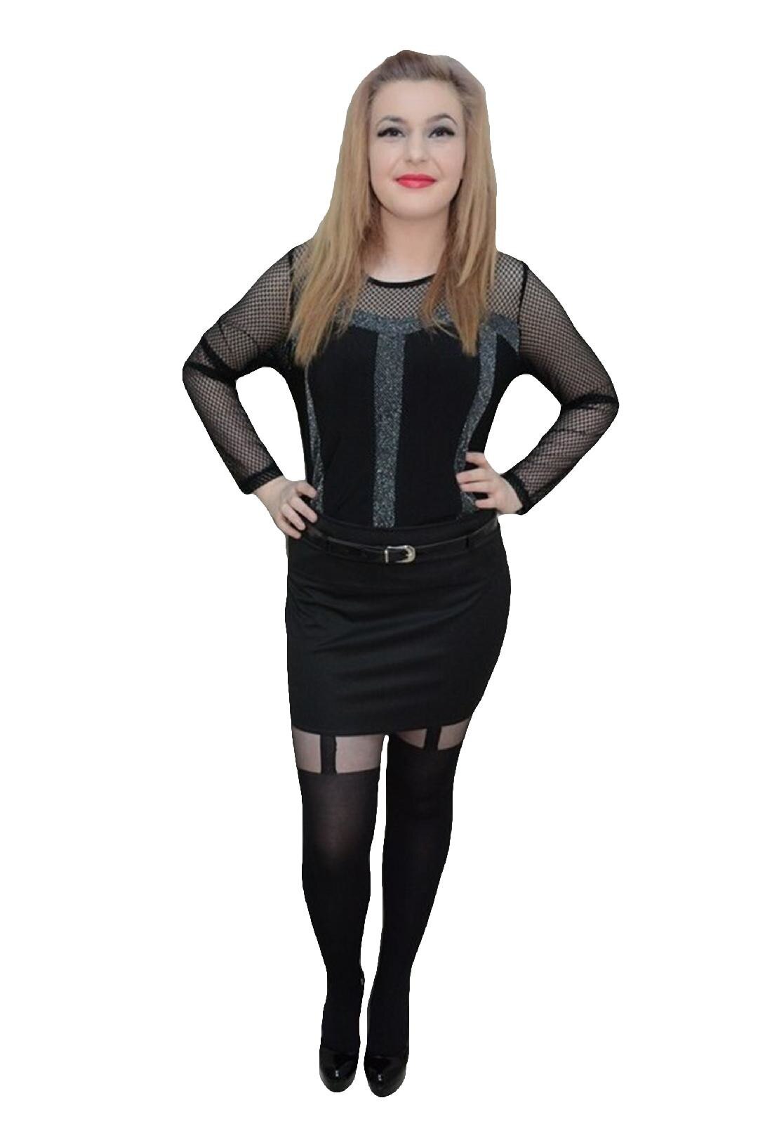 Fusta cu croiala conica, prevazuta cu curea in talie,D&J Exclusive, Negru