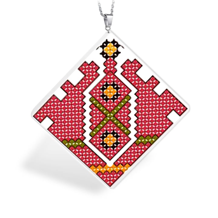 Pandantiv GANELLI din ceramica cu Motive nationale romanesti din Muntenia model 1, Rosu/Alb/Verde/Negru, 3 x 3 cm