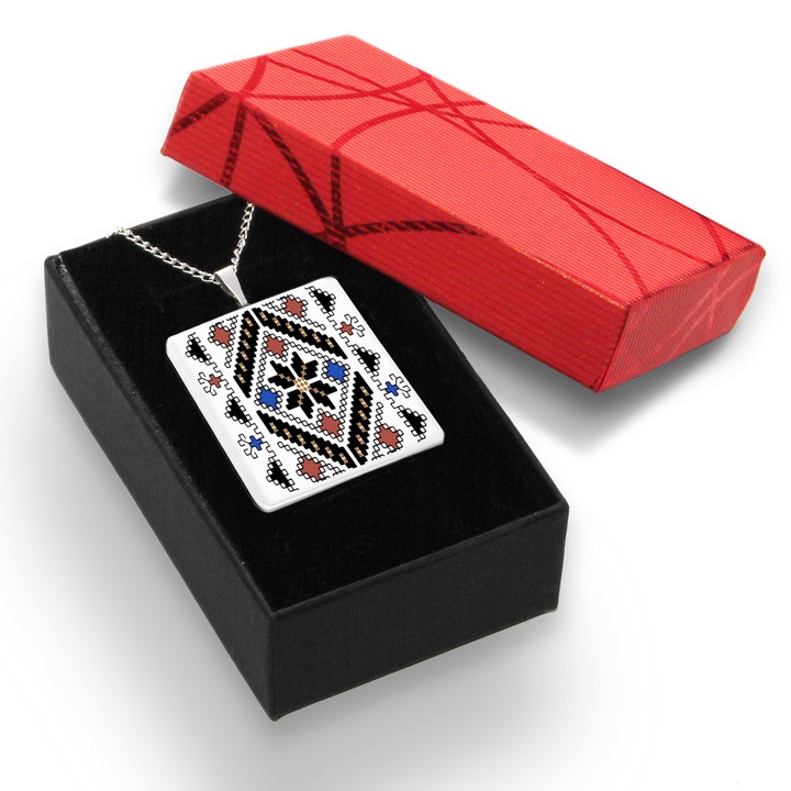 Kerámia GANELLI medál román nemzeti motívumokkal Erdélyből, Beszterce környékéről - Mocod modell 1