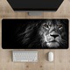 Mousepad pentru gaming K0443-emagCJ-5913, extra mare 90 x 40 cm, 2 mm, margine cusuta, baza antiderapanta din cauciuc, negru/gri (lion print)