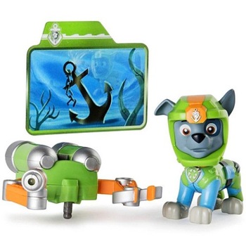 Figurina Rocky cu lumini Patrula Catelusilor Sea Patrol Figurina Rocky cu lumini Patrula Catelusilor Sea Patrol