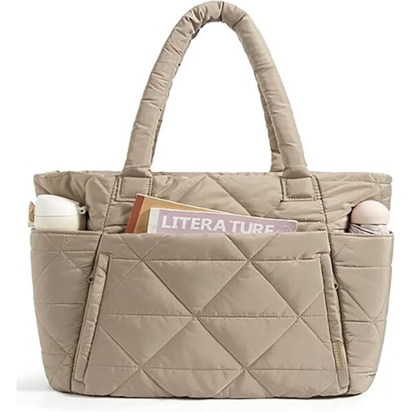 Geanta tote pentru femei din material textil matlasat (puffer), cu compartimente multiple si buzunare laterale, inchidere magnetica, pentru laptop 15.6", bej, 40 x 33 x 15 cm