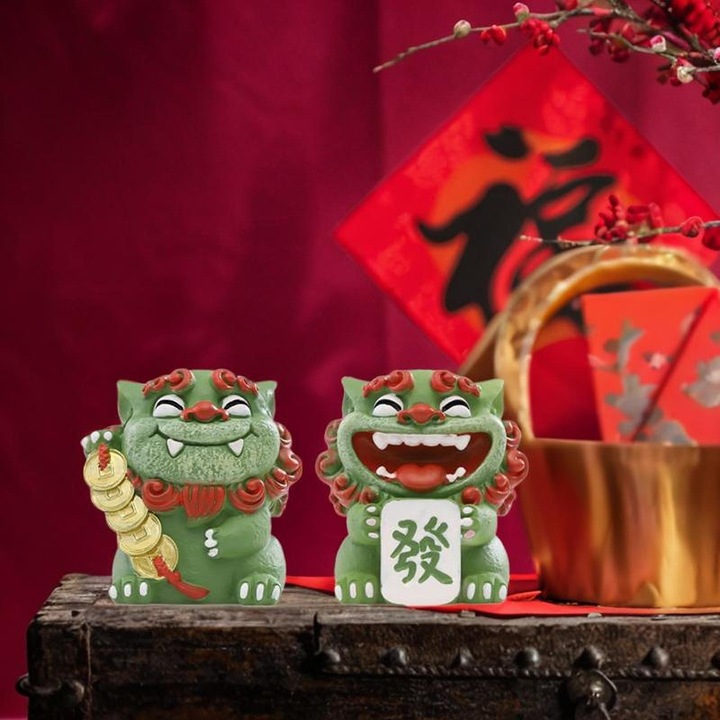Statuete leu chinezesc din rasina YANYXR BCS3205777, set 2 mini cartoon pentru decor Feng Shui, verde, 4.5 x 5 x 5.5 cm