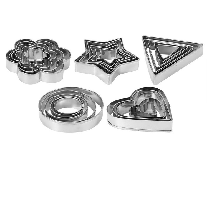 Set forme pentru biscuiti din otel inoxidabil, 5 modele (rotund, inima, stea, triunghi, floare), argintiu, set 5 buc