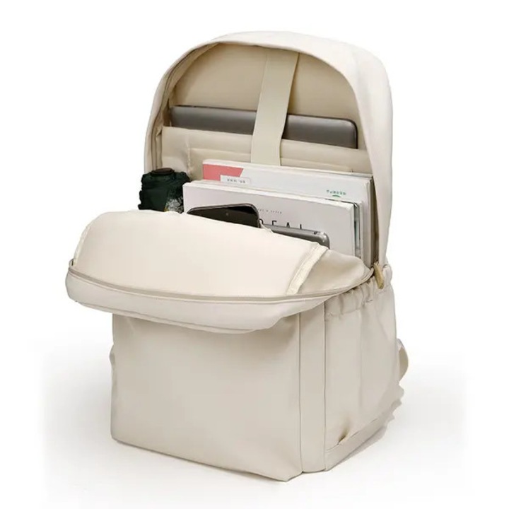 Rucsac in material durabil, capacitate mare, compartiment pentru laptop si iPad, buzunare laterale, model IZO-CJ-K0502-2026-0721-6901, bej deschis