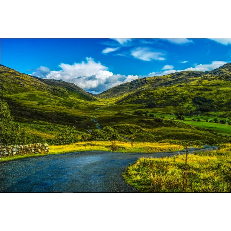 Fototapet din autocolant de perete Coline inverzite 270 x 200 cm