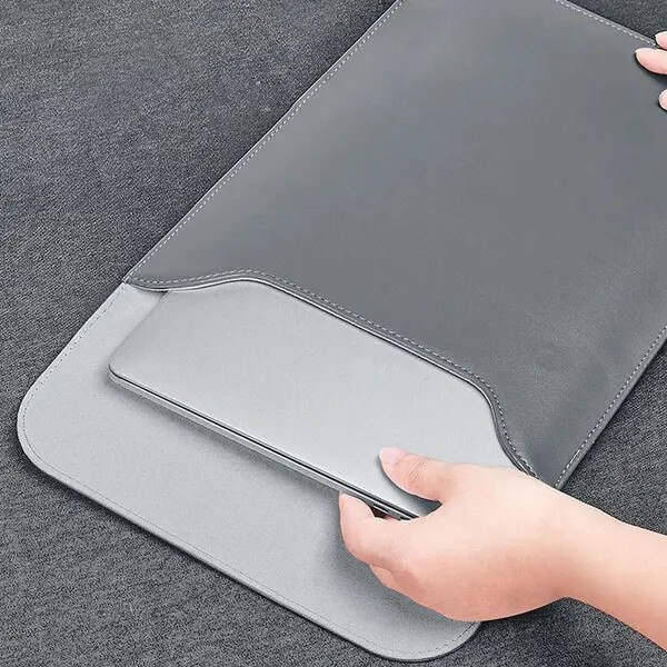 Husa pentru laptop PRE-CJk0515-26-0806-2073, din piele PU, pentru 13,3", cu material interior moale si doua magneti ascunsi, rezistenta la apa, include geanta pentru accesorii, gri, 35,2 x 26,7 cm