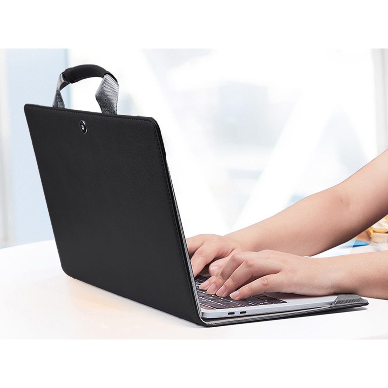 Husa protectoare pentru laptop K0323-0720-CJ16173, din piele PU cu inchidere magnetica, maner si protectie colturi, pentru MacBook Air 13.3 (A1369/A1466), negru, 32.7 x 22.5 cm