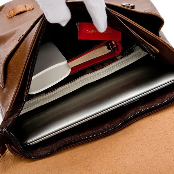 Rucsac laptop in panza rezistenta si piele Crazy Horse, compartiment pentru laptop si A4, inchidere cu capse magnetice, IZO-CJ-K0502-2026-0721-656, maro, 39 x 32 x 12 cm