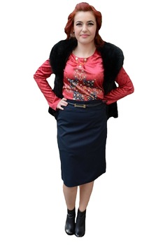 Fusta dreapta ,sus cu model din saten,masura mare, D&J Exclusive,, Albastru marin Fusta dreapta ,sus cu model din saten,masura mare, D&J Exclusive,, Albastru marin