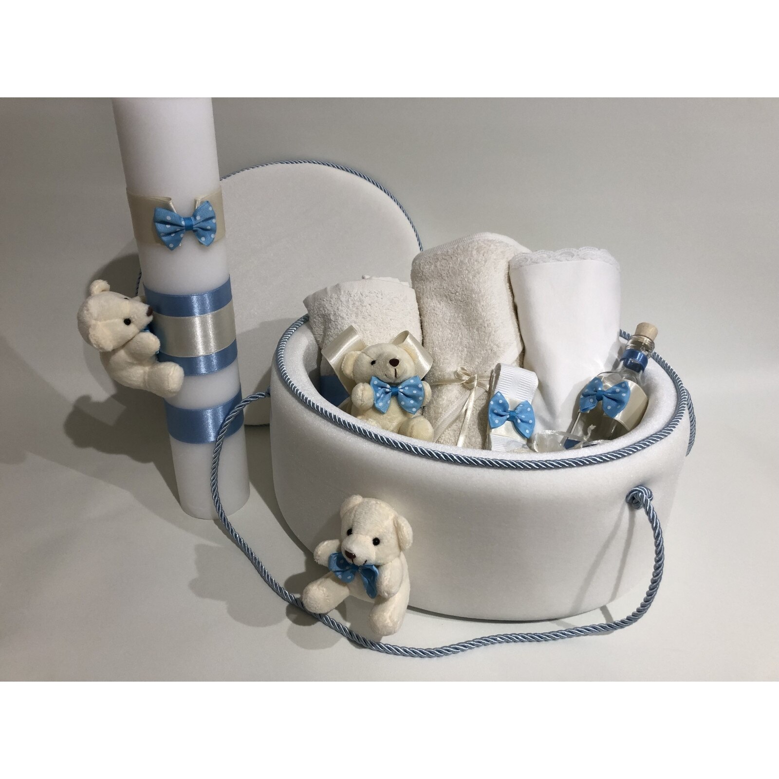 Trusou botez la cufar din catifea si lumanare id:64 model Ola Baby