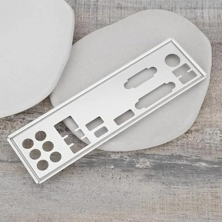 Scut I/O compatibil MSI Z390-A PRO, metal rezistent la coroziune, anti-praf si protectie EMF, argintiu, K0544-26810-2406-AMC