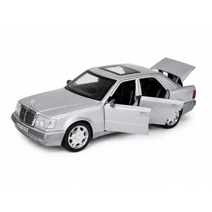 Mercedes-Benz típusú fém kisautó, 1:28 méretarány, nyitható ajtók, fény- és hangeffektek, ezüst, 3+ év