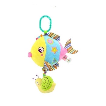 Jucarie muzicala din plus pentru copii si bebelusi Happy Monkey, cu agatatoare pentru patut si carucior, dimensiuni 30.5X18 centimetri, model pestisor colorat Jucarie muzicala din plus pentru copii si bebelusi Happy Monkey, cu agatatoare pentru patut si carucior, dimensiuni 30.5X18 centimetri, model pestisor colorat