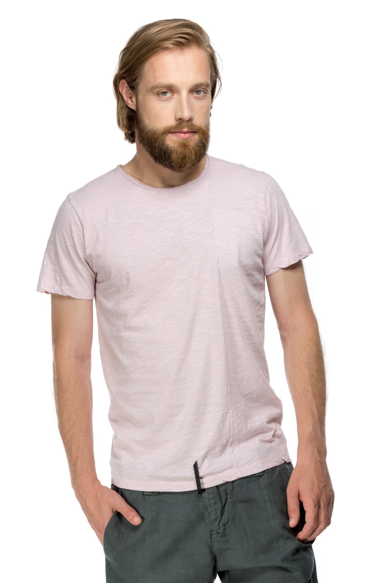 Tricou Lisboa, CuAnna, Roz prafuit