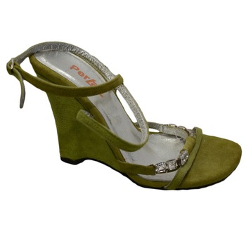 Sandale elegante ,pe talpa cu catarama de cristale mici, D&J Exclusive, Verde Sandale elegante ,pe talpa cu catarama de cristale mici, D&J Exclusive, Verde