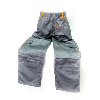 Pantaloni standard Samoa, marime 60 Pantaloni standard Samoa, marime 60