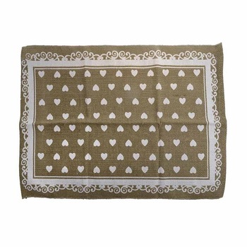 Carpeta din bumbac in nuante de beige cu inimioare albe pentru baie in forma dreptunghiulara 90 cm/60 cm Carpeta din bumbac in nuante de beige cu inimioare albe pentru baie in forma dreptunghiulara 90 cm/60 cm