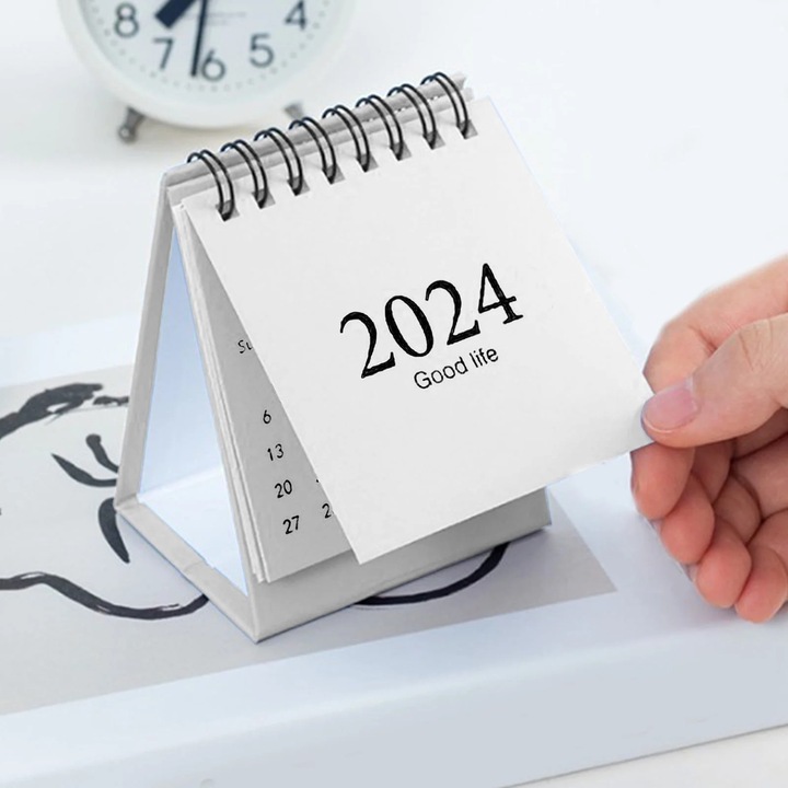 Calendar de birou YANYXR 2024, tip flip cu spirala dubla, hartie groasa, blocnotes personalizabil, alb, 7.6 x 6 x 10 cm