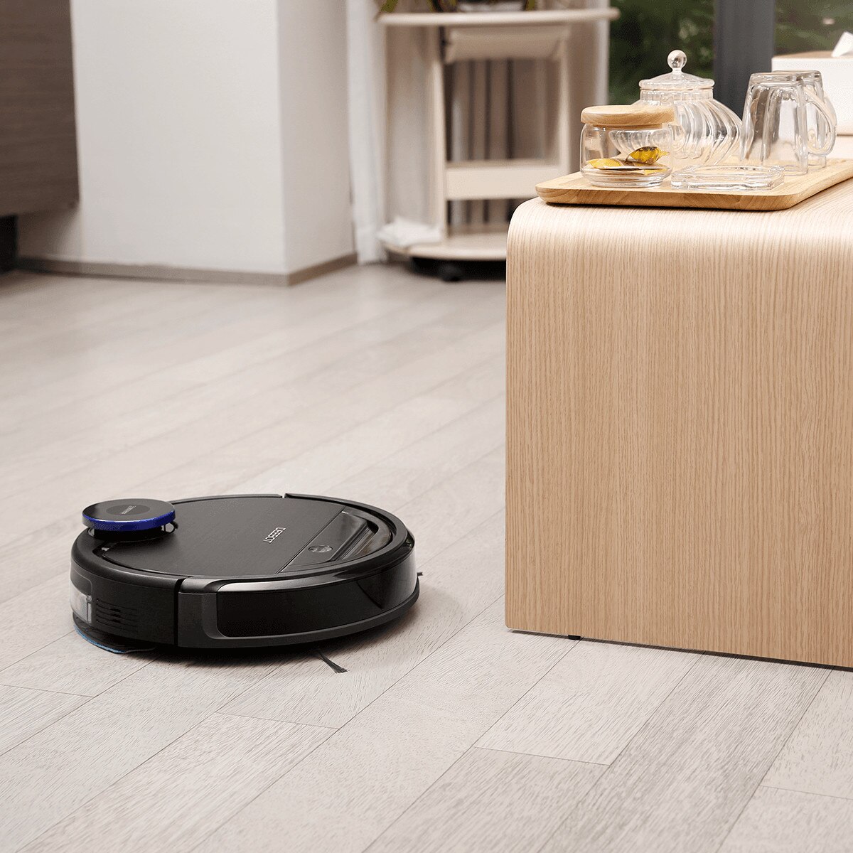 Robot de aspirare Ecovacs DEEBOT OZMO 930, Control smartphone