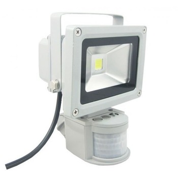 Proiector LED Braun Group cu senzor,10W, lumina calda, IP65 Proiector LED Braun Group cu senzor,10W, lumina calda, IP65