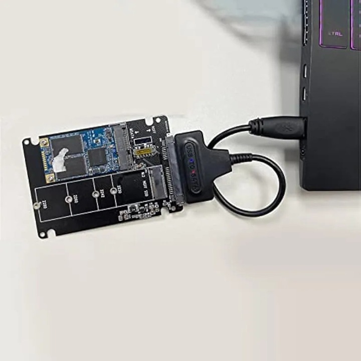 Adaptor M.2 NGFF/MSATA la SATA III K0544-26817-930-AMC, compatibil B-key/B+M-key (nu M-key), suport 80/60/42/30 mm, comutator NGFF/MSATA, plug-and-play, pentru SSD 2.5/3.5