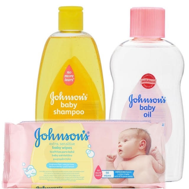 Pachet promotional Johnsons : sampon 300 ml+ulei corp 200 ml+servetele umede