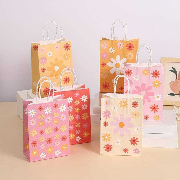 Set 12 pungi cadou din hartie K0472-0709-XL3843, cu imprimeu margarete si manere rasucite, Multicolor, 15 x 8 x 21 cm