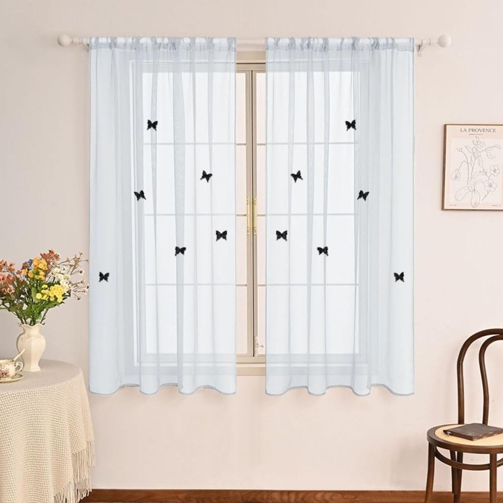 Perdele tulle semi-transparente set 2 k0367-0808-HS8317, poliester, cu 12 fluturi 3D si cordon reglabil, montare prin alunecare pe tija (fara gaurire), alb, 150 x 250 cm
