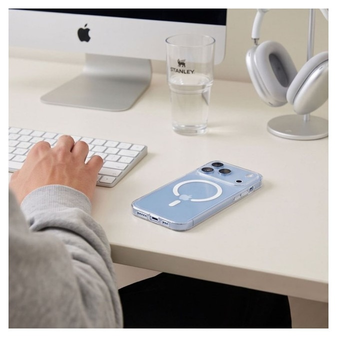 Husa Upzz® Slim Mag Compatibila Cu iPhone 18 PRO, Design Slim 2mm, Tehnologie Magsafe, Transparenta